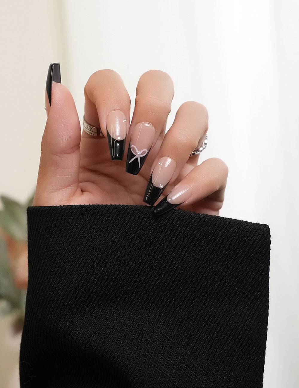 Sleek Black Tips